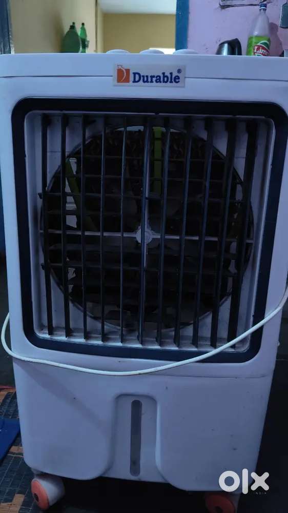 Only one yrs usage this cooler
