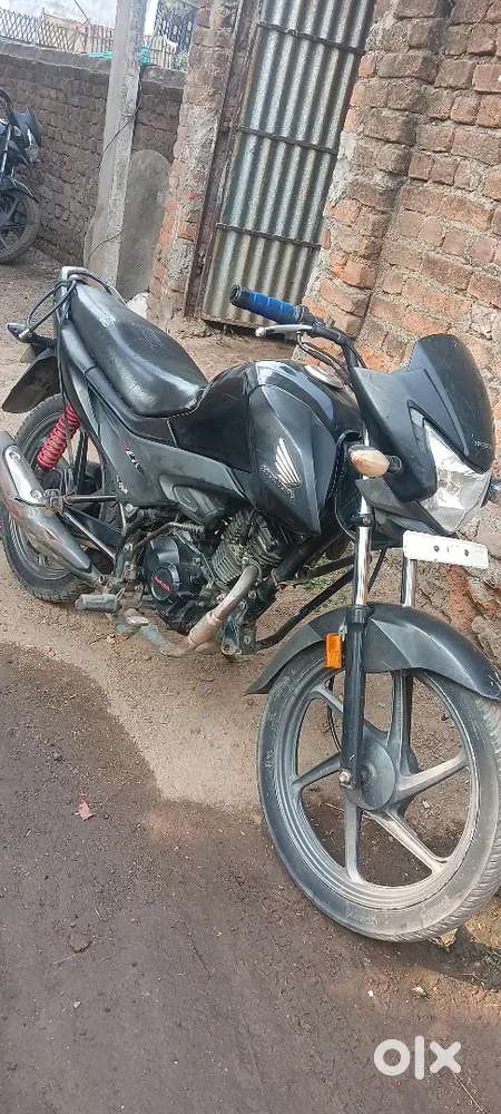 Honda livo best bike