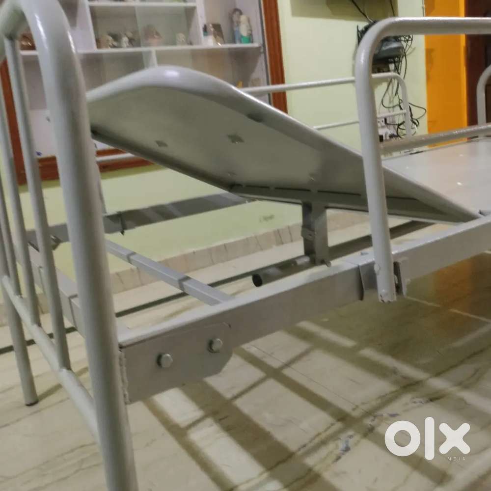 Ortho adjustable bed