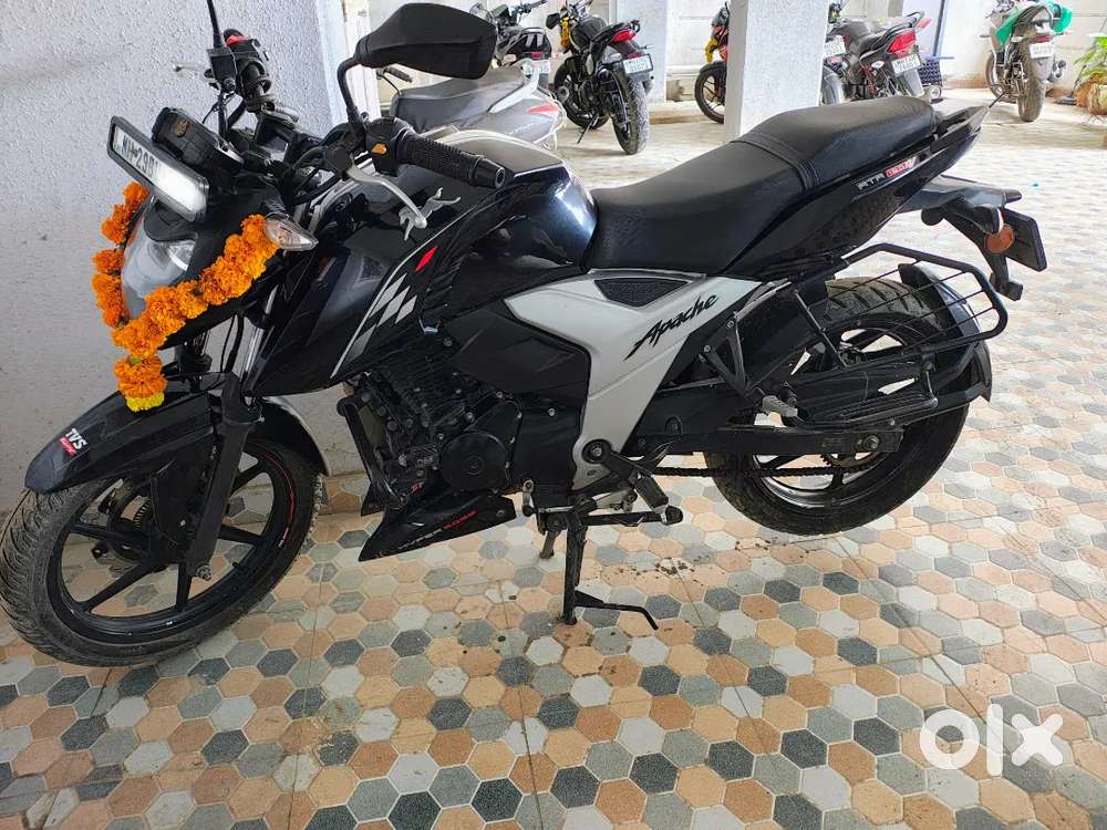 TVS Apache RTR 160 4V BS6 2022 Model Excellent Condition Single Owner