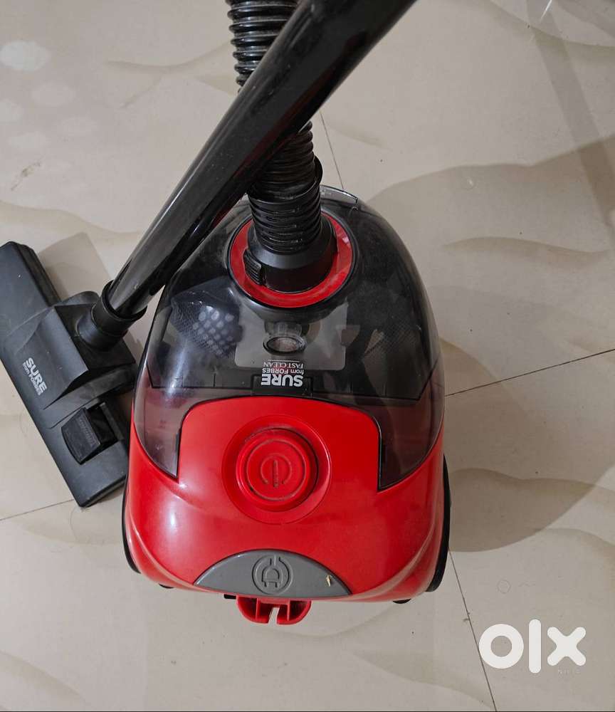 Eureka Forbes Fast Clean Vacuum Cleaner – Good Condition  Red & Black