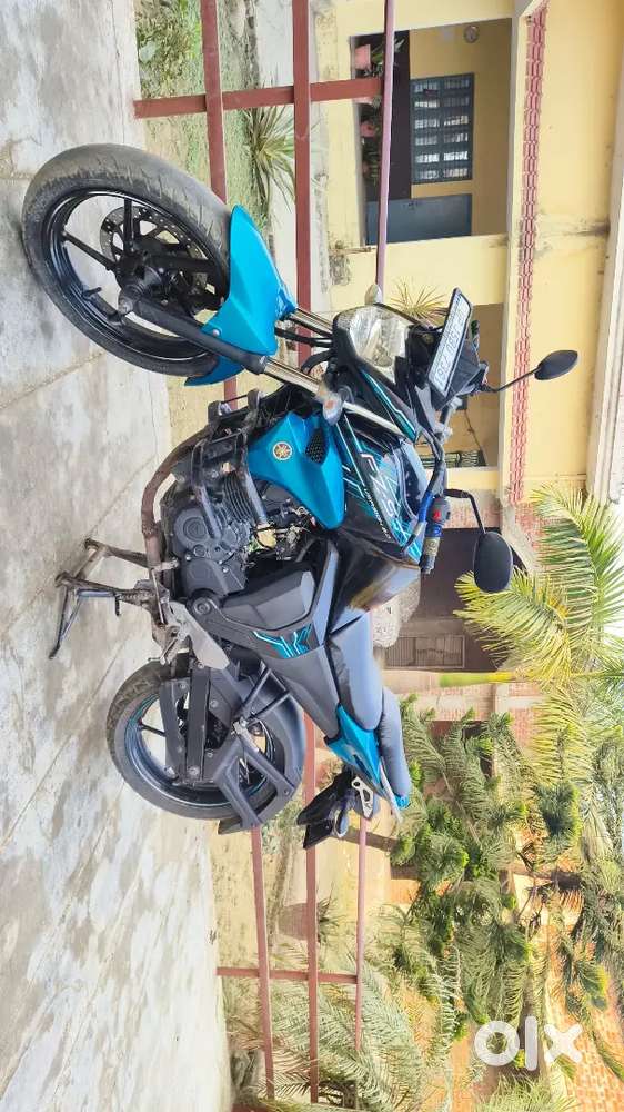 BIJNOR REGISTRATION,YAMAHA FZS V2 VERSION 2015 37000 KM