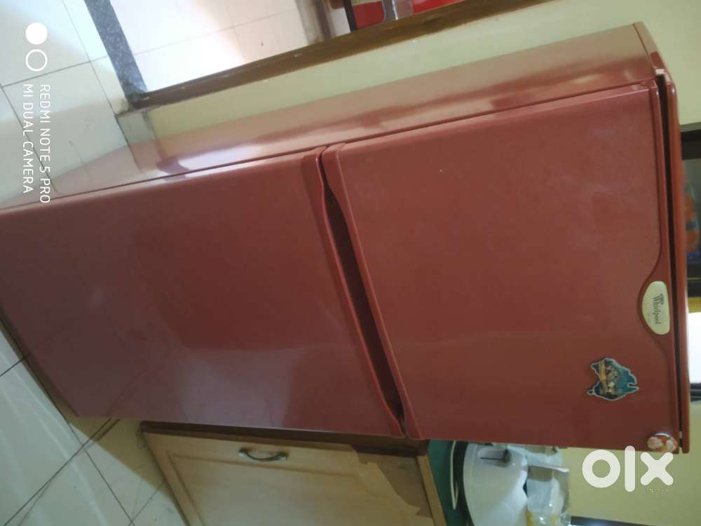 WhirpooL Double Door 220L Red