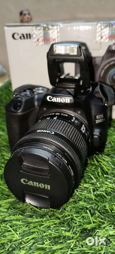 Canon EOS 200D MARK II camera with 18.55mm lense.