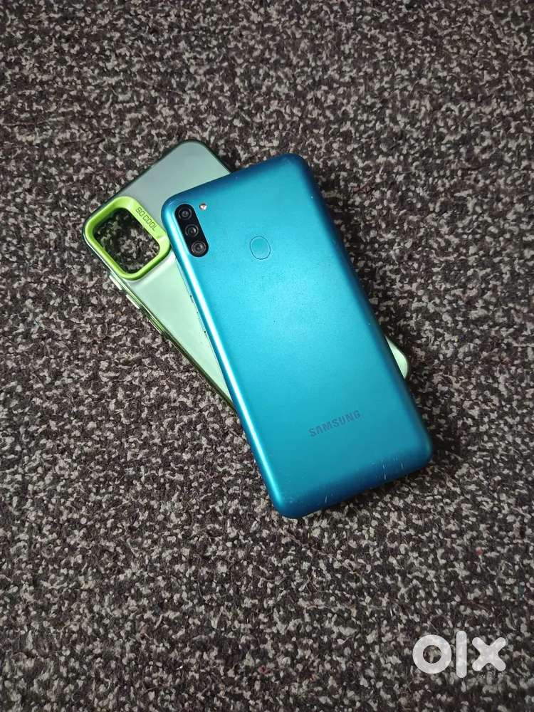 Samsung Galaxy M11 4G (3+32gb) mint condition mobile with pouch only