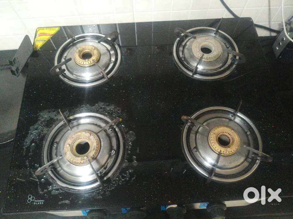 4 burner gas stove