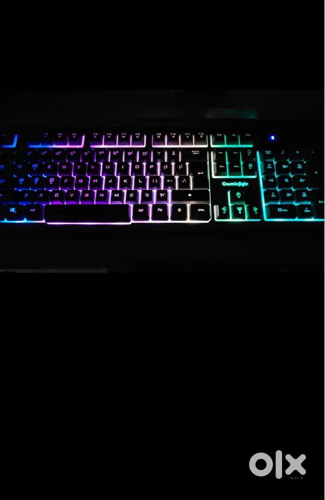 Cosmic byte gaming keyboard and gaming mouse price 200