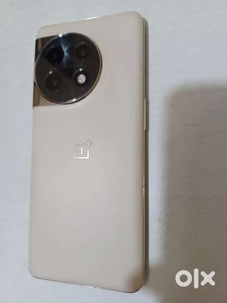 One plus 11 16GB RAM 256GB ROM special edition marble