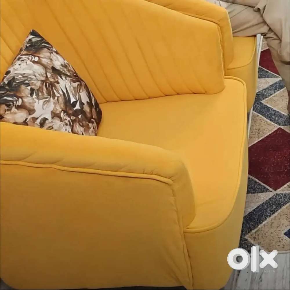 2 Premium Comfort Chairs Sofa