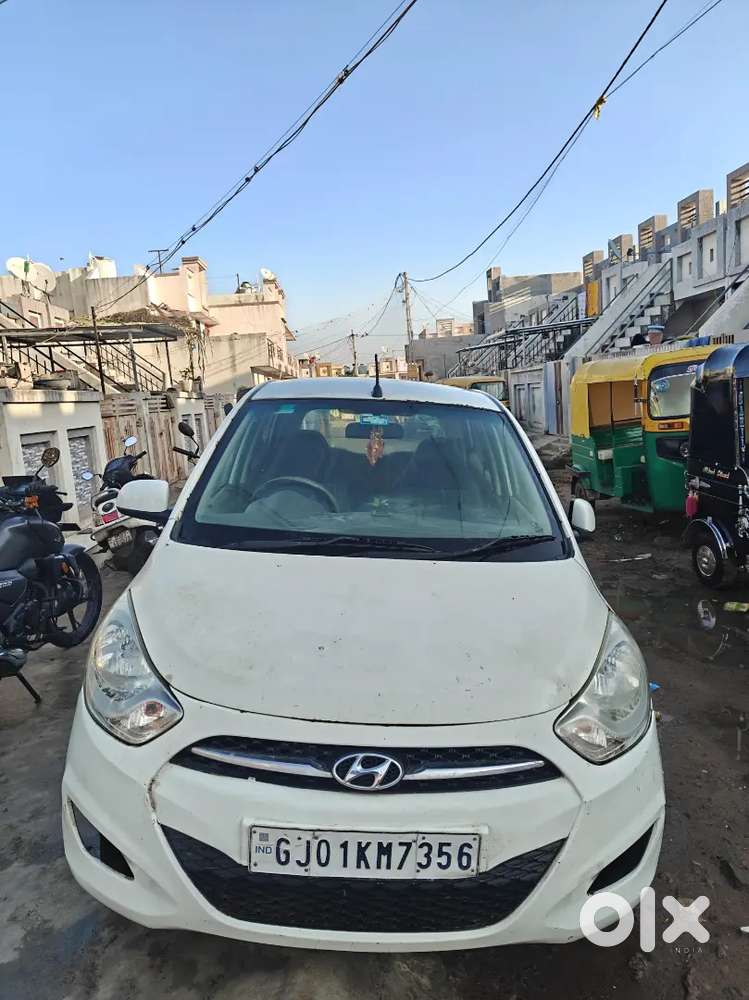 Hyundai i10 2011 CNG & Hybrids Good Condition