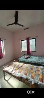 Women’s pg at kaloor