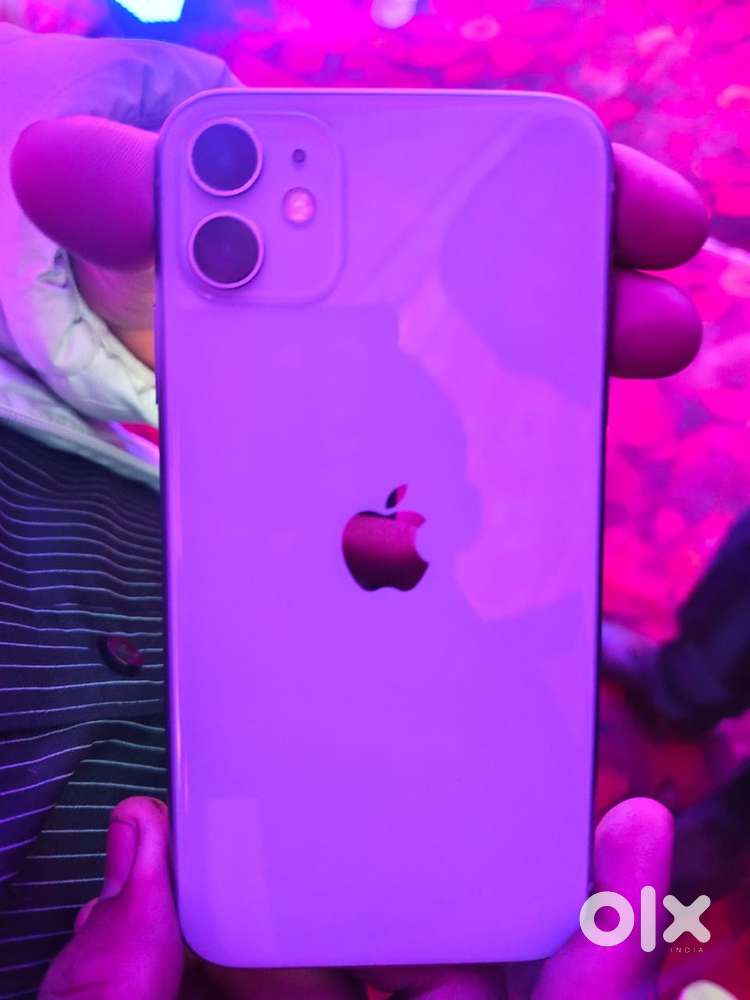 iPhone 11 (128)