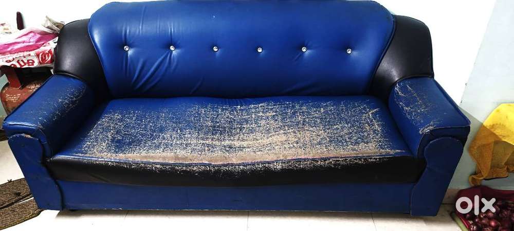 3 + 2 Seat Sofa Set - For Sale (USED)