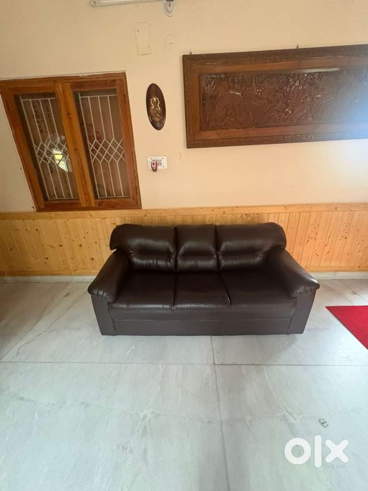 7 seater (3+2+2) Godrej sofa set