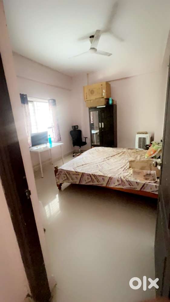 2 beds with mattress