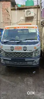 Tata intra V30