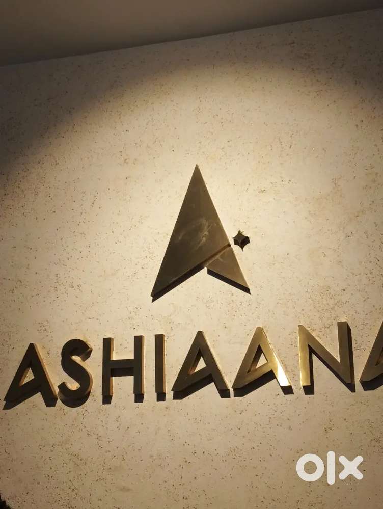 Front office executive