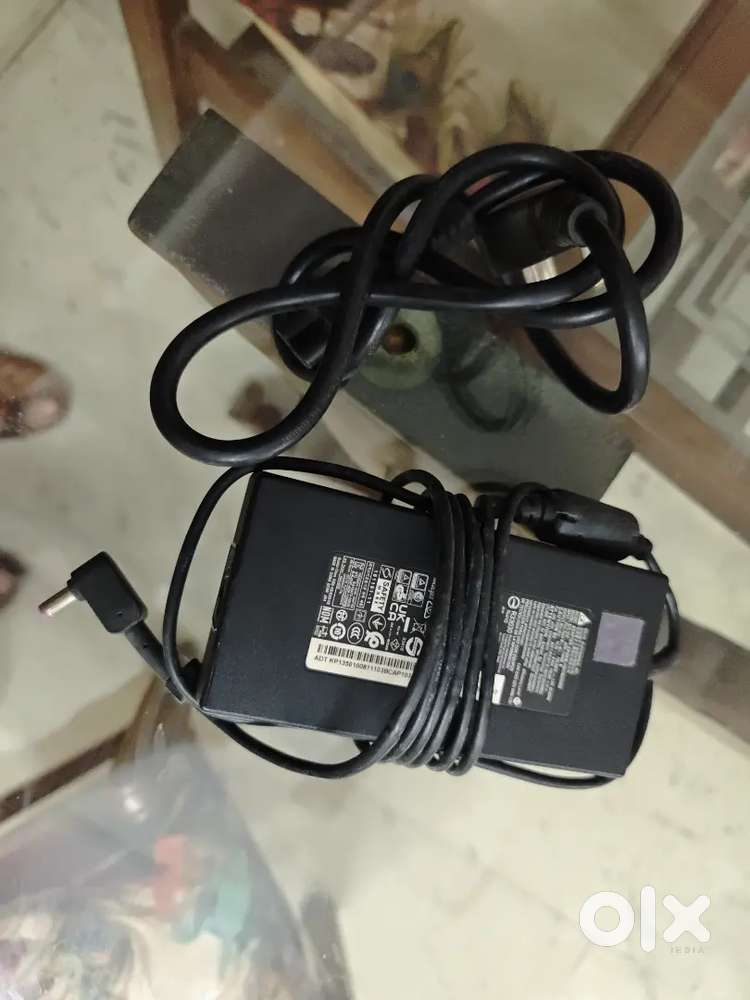 Acer Nitro 5 135w charger