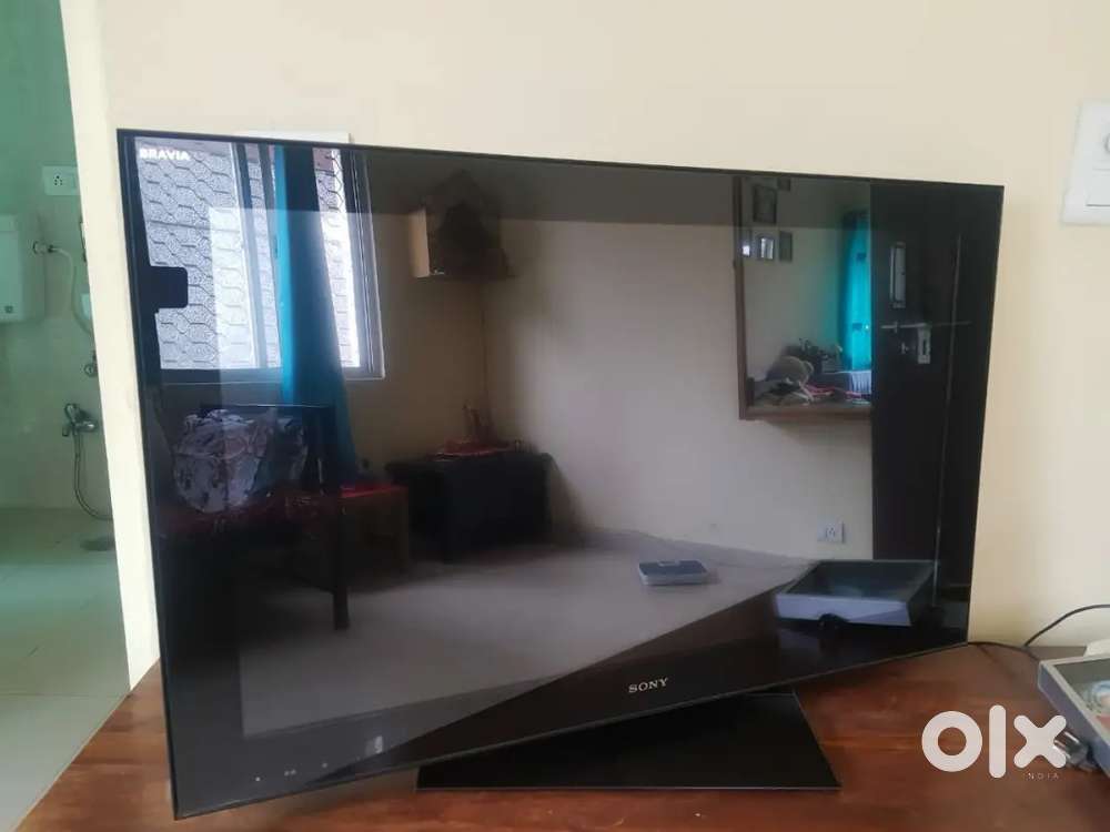 Sony LCD TV KLV 40NX500