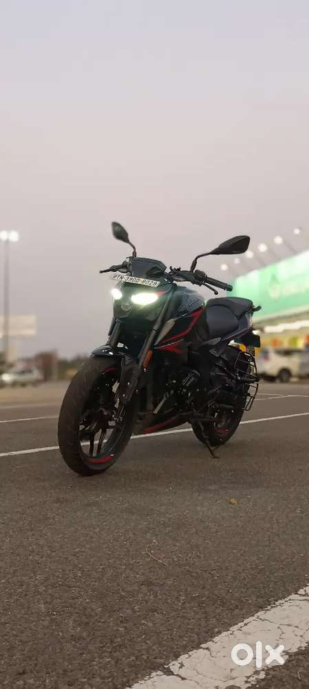 BAJAJ PULSAR N250-BRAND NEW BIKE