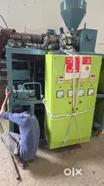 You speak injection molding machine