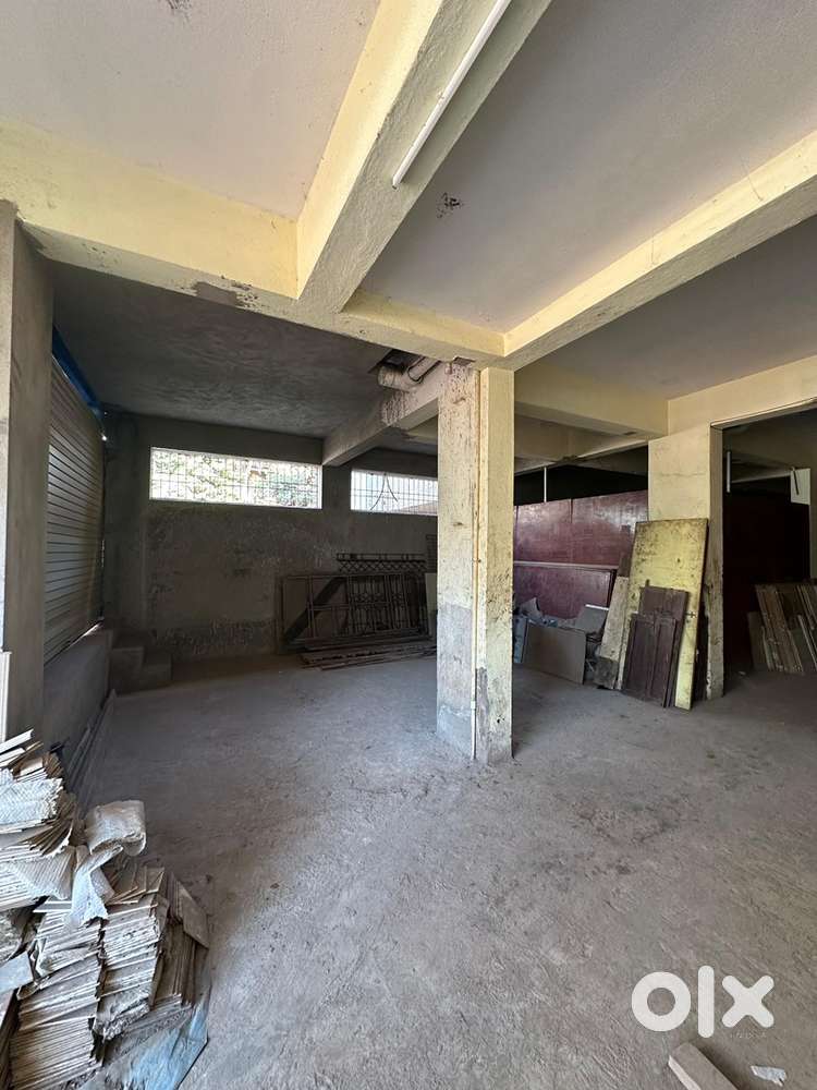 GODOWN COMMERCIAL DOUBLE HIGHT FOR RENT