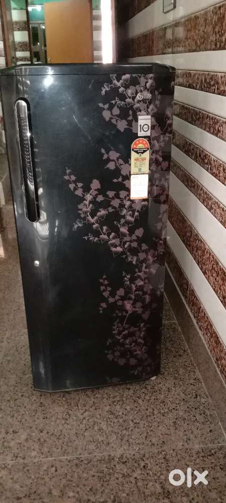 LG fridge 230 litre