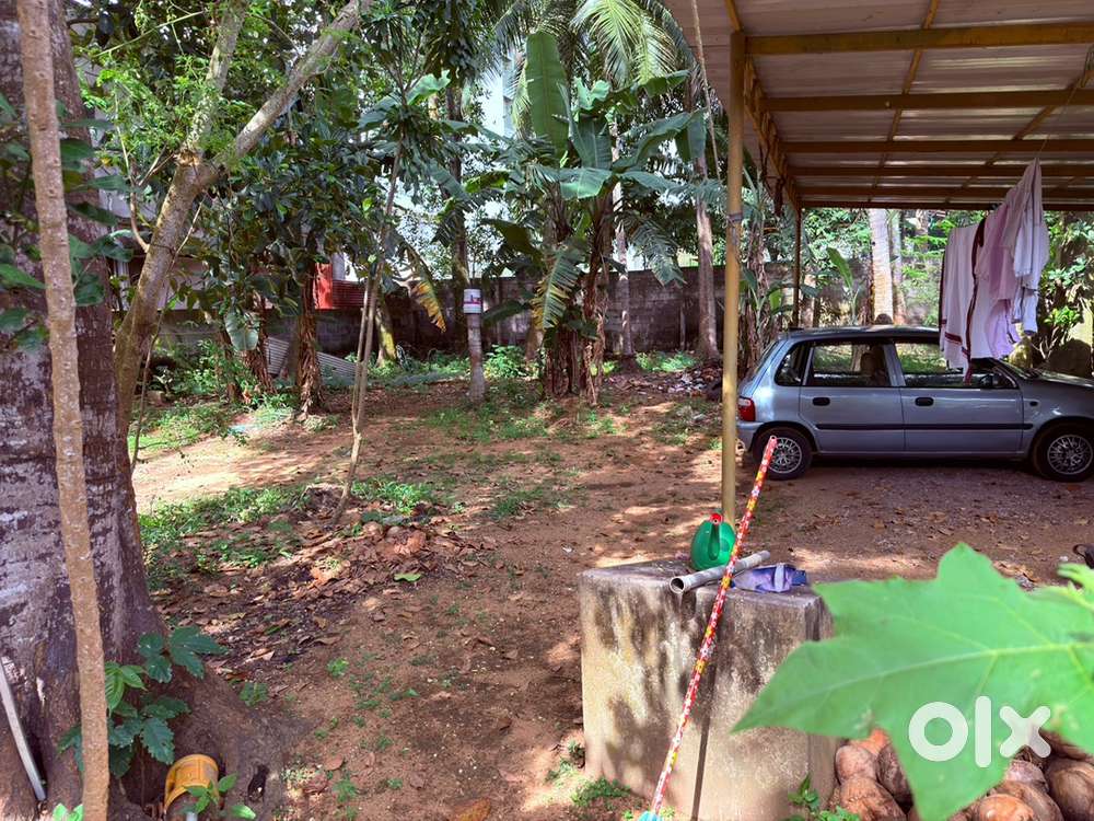 5 Cent plot for sale in Kazhakuttom
