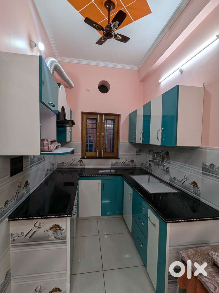 3 bhk flate Faimly