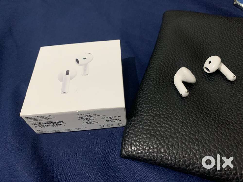 Airpods 4 ANC buds only