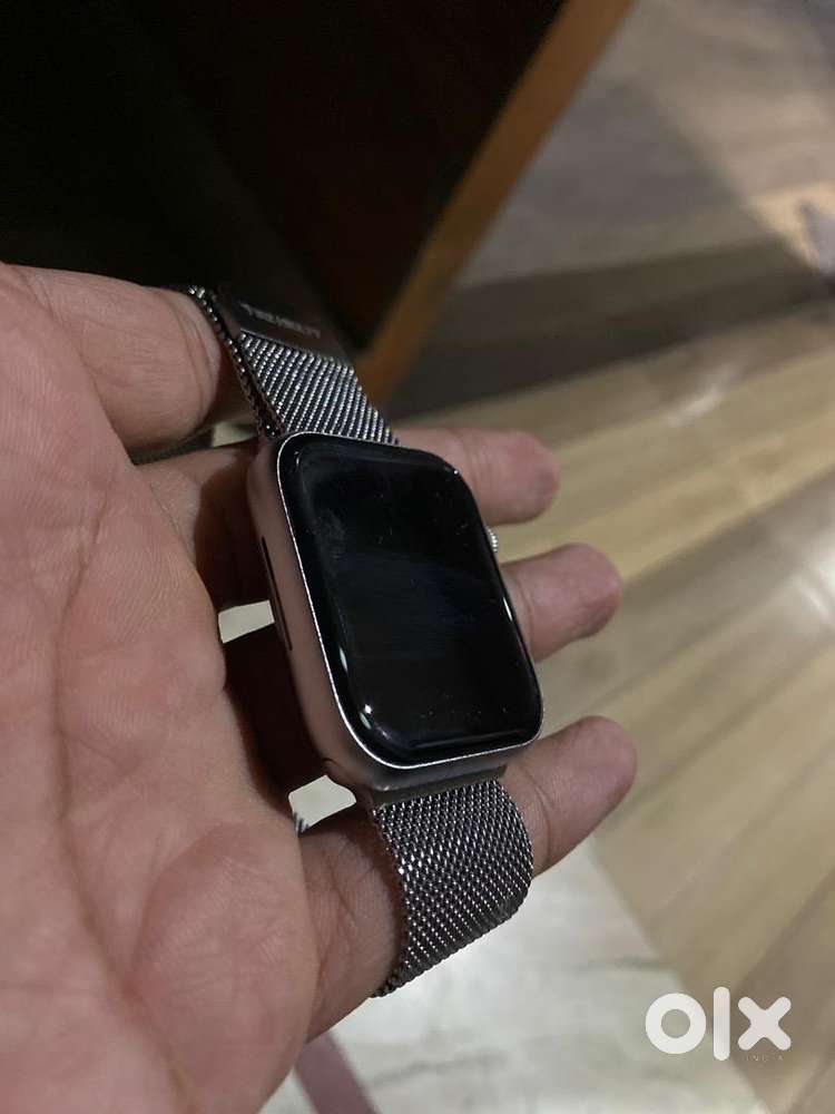 Smart watch firebolt