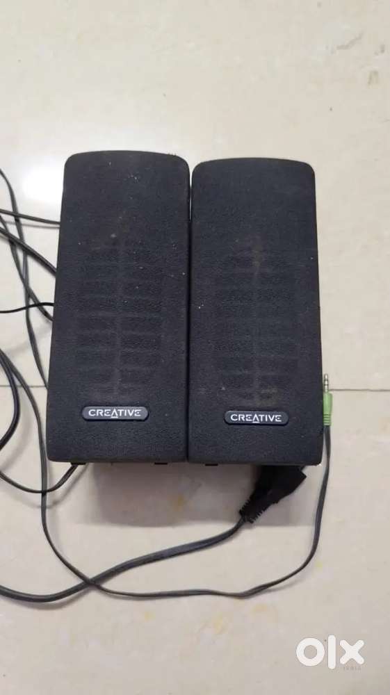 Speakers and web cam for sale