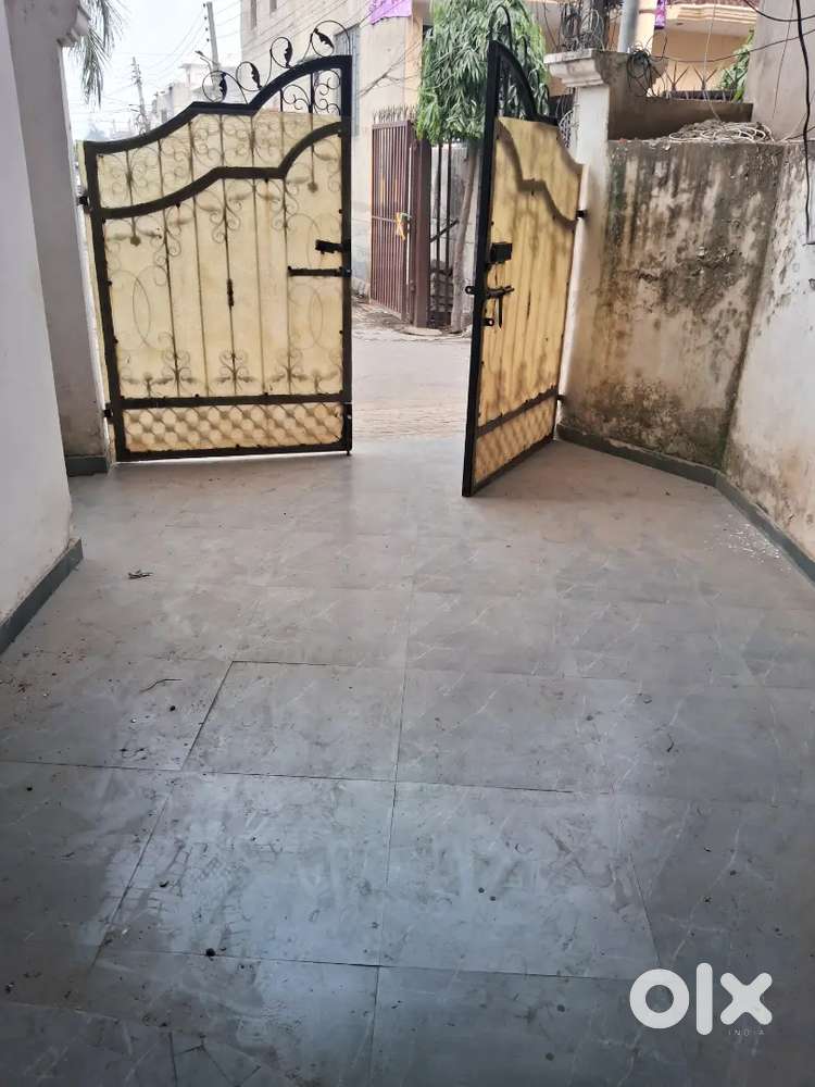 Independent house for rent best location