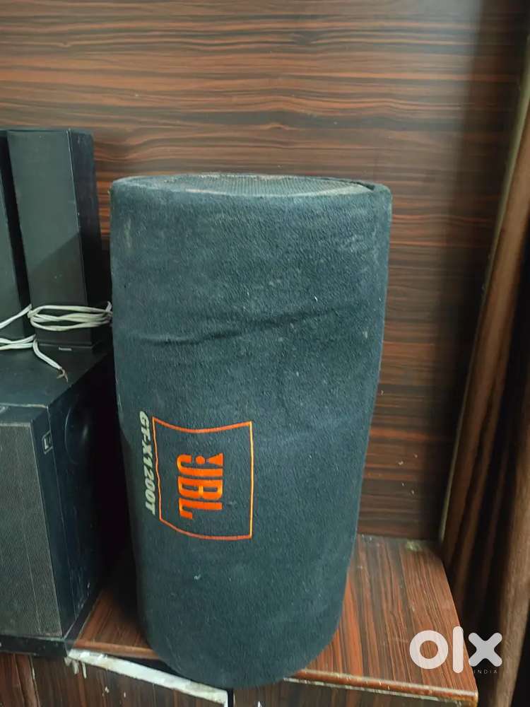 Jbl basstube and Xenos Xcite Amp