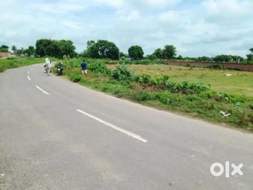 MULTIPLE USED LAND ,, GOOD FOR COMMERCIAL USE