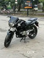 Bajaj pulsar 180cc