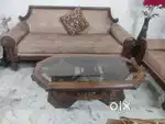 5 seater sofa set  and centre table of sesam wood