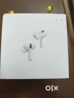 Apple airpods 2nd gen with wireless charging case
