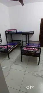 STAR MEN'S HOSTEL