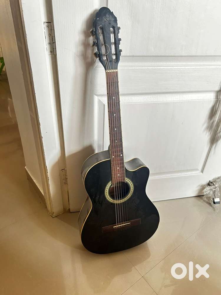 Guitar for sale