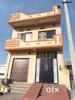 7 bedrooms, 7 washroom, 2 - 300sq holl , 1 shop