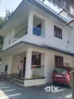 Eisthll nadakkavu