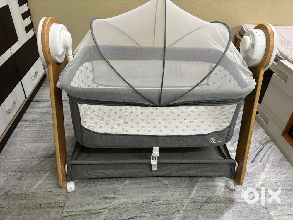 2 in 1 Electric baby Cardle convertible cot