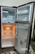 LG fridge double door good condition