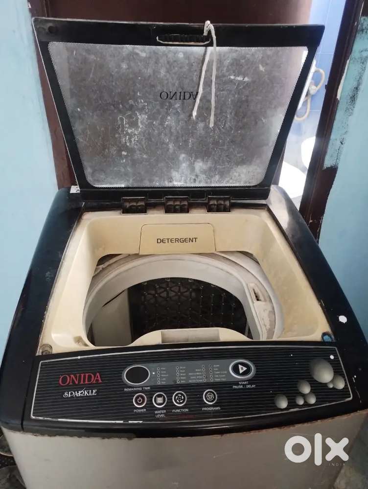 Two electronic items Washing machine and fridge