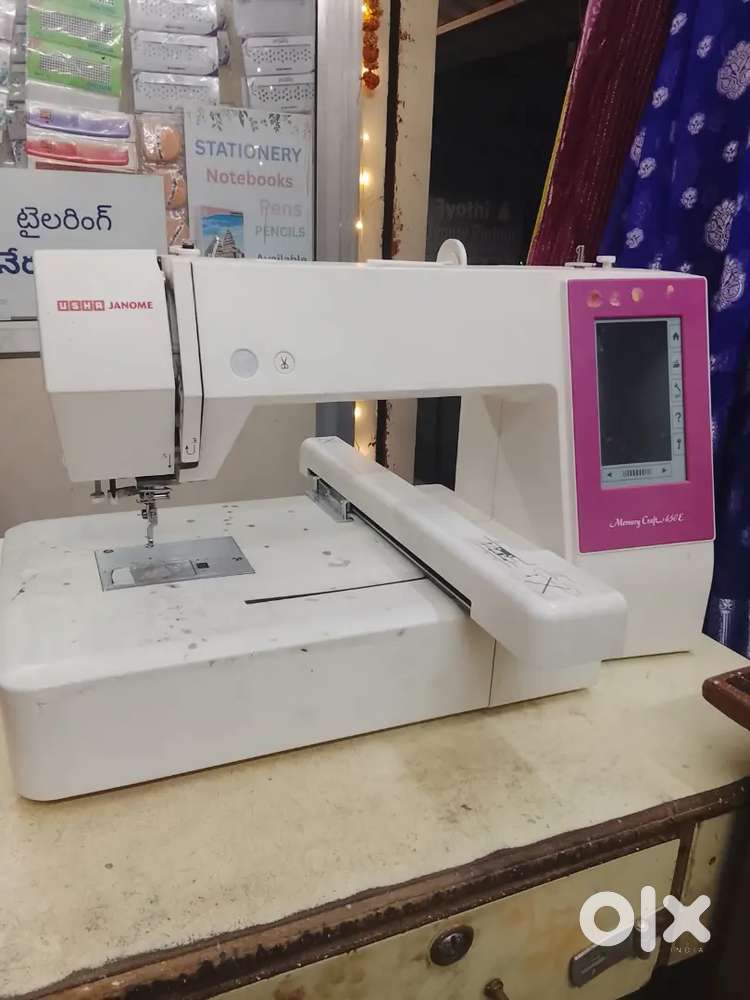 Computer embroidery machine