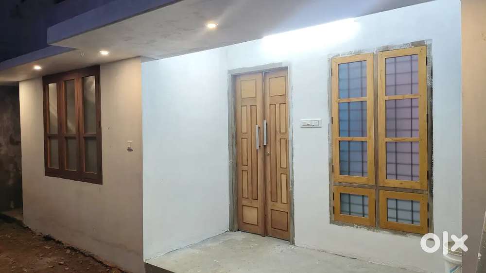 New building for lease