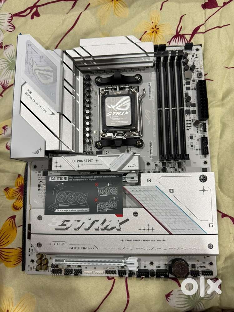 Rare white Asus Rog Strix Gaming Motherboard Ai Dolby atoms 2025 model