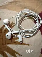 Apple Ear Phone