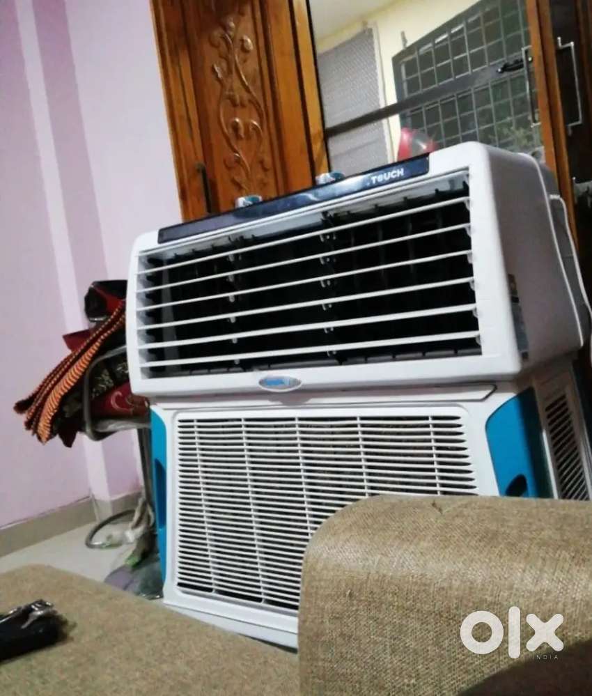 Cooler Ac branded